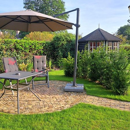 De Jonge Barones Bed and Breakfast Beetsterzwaag Buitenkant foto