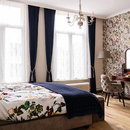 De Jonge Barones Bed and Breakfast Beetsterzwaag Buitenkant foto